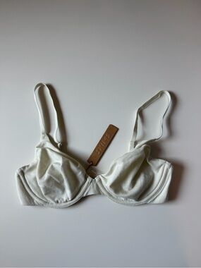 SKIMS Cotton Jersey Underwire Bra 30D NWT Bone